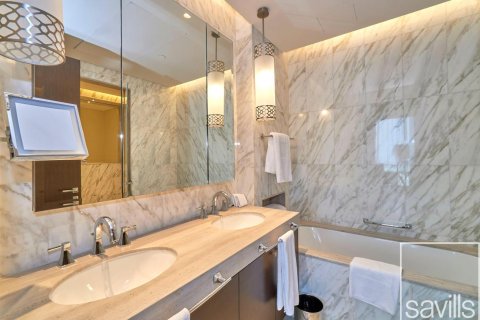 Квартира с 3 спальнями в The Address Residence Fountain Views, ОАЭ №201074 13