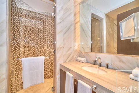 Квартира с 3 спальнями в The Address Residence Fountain Views, ОАЭ №201074 15
