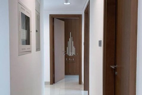 Квартира с 2 спальнями в Al Raha Beach, ОАЭ №36218 4