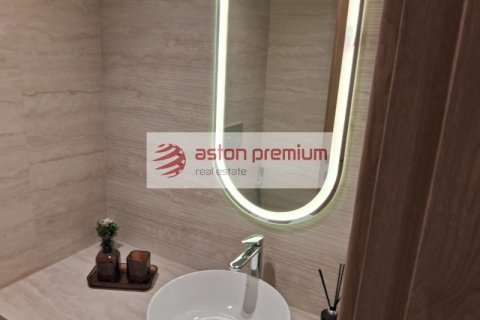 2 bedrooms Apartment in Jumeirah Village Circle, UAE No. 200118 6
