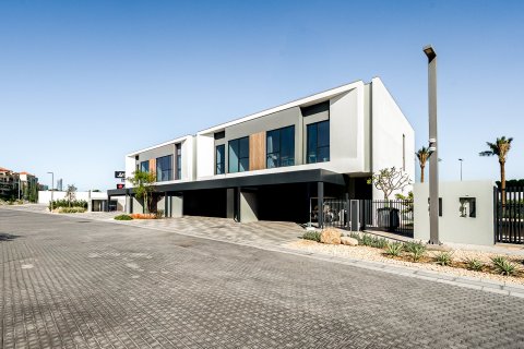 Вилла с 3 спальнями в Dubai Festival City, ОАЭ №218853 13
