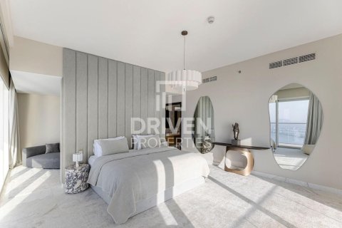 Apartment de 3 dormitorios en EMAAR Beachfront, UAE No. 223186 9