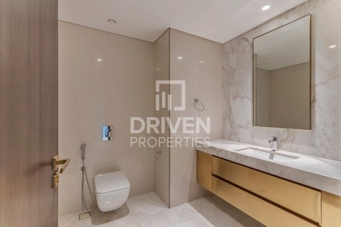 Apartment de 3 dormitorios en EMAAR Beachfront, UAE No. 223186 27