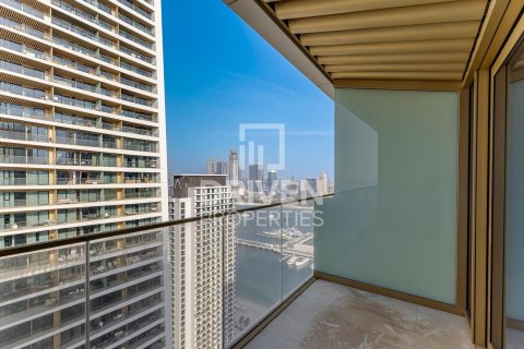 Apartment de 3 dormitorios en EMAAR Beachfront, UAE No. 223186 31