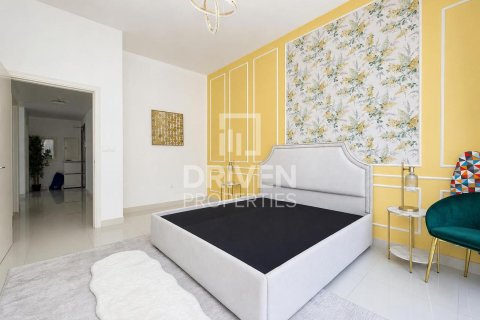1 bedroom Apartment in BLVD Crescent, UAE No. 212598 8
