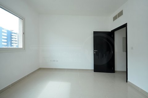 4 bedrooms Villa in Al Reef, UAE No. 13307 13