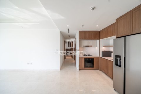 2 غرف نوم شقة في EMAAR Beachfront, الإمارات العربية المتحدة رقم 130200 14