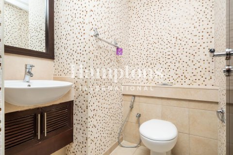 Квартира с 3 спальнями в Даунтаун Дубай (Даунтаун Бурдж Дубай), ОАЭ №216971 13