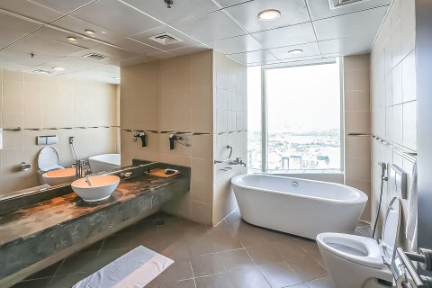 3 bedrooms Apartment in Sheikh Zayed Road, UAE No. 202304 14
