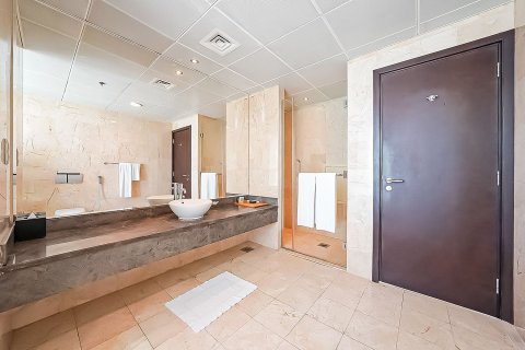 3 bedrooms Apartment in Sheikh Zayed Road, UAE No. 202304 19