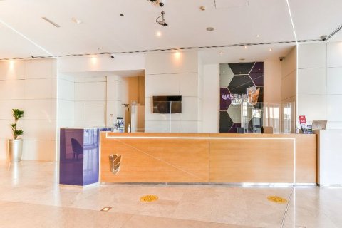 3 bedrooms Apartment in Sheikh Zayed Road, UAE No. 202304 25