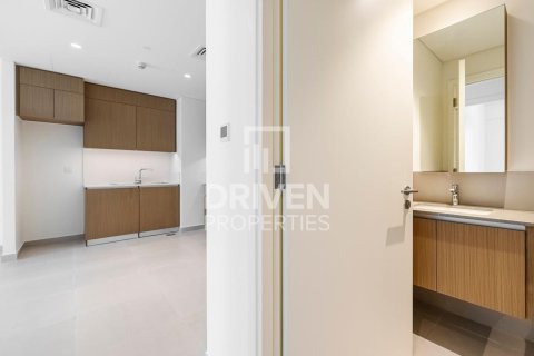 1 bedroom Apartment in Creek Beach, UAE No. 226060 8