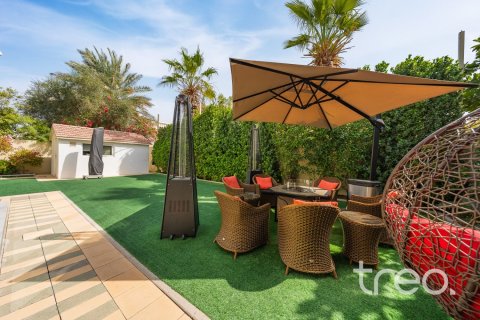 4 bedrooms Villa in Meadows, UAE No. 224975 20