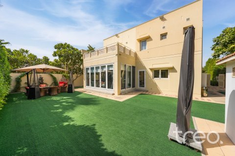 4 bedrooms Villa in Meadows, UAE No. 224975 2