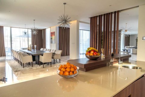 Villa de 6 dormitorios en Golf Place, UAE No. 4498 9