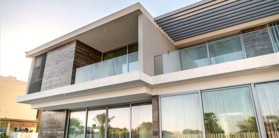 Villa de 6 dormitorios en Golf Place, UAE No. 4498