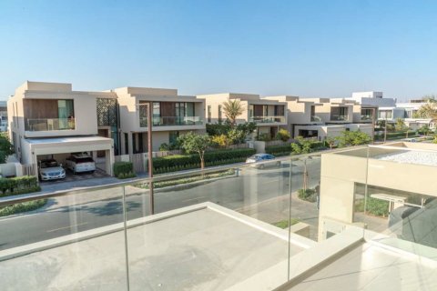 Villa de 6 dormitorios en Golf Place, UAE No. 4498 20