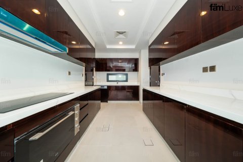 8 bedrooms Villa in Dubai, UAE No. 199414 8