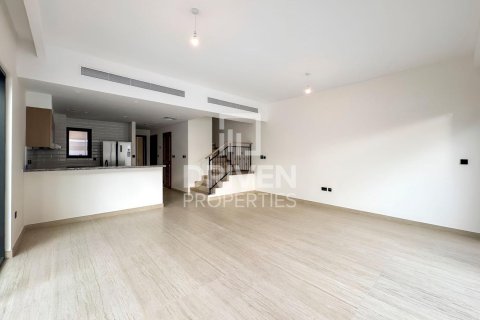 Townhouse de 5 dormitorios en Damac Lagoons, UAE No. 215036