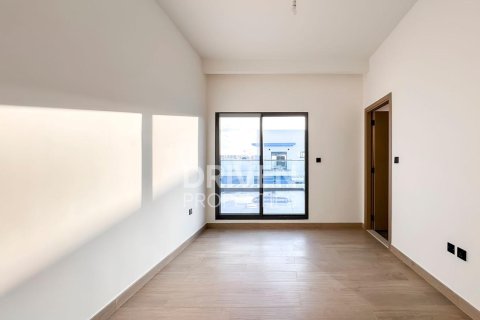 Townhouse de 5 dormitorios en Damac Lagoons, UAE No. 215036 6