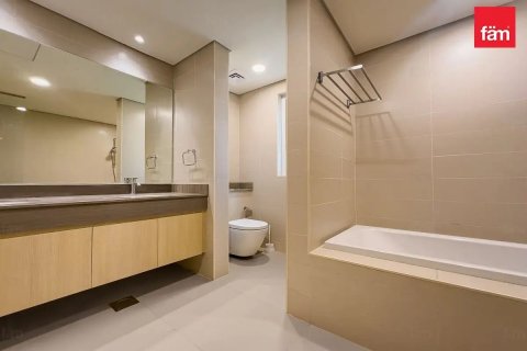 5 bedrooms Townhouse in Dubai, UAE No. 210931 4