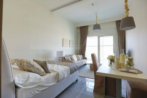 Apartment de 2 dormitorios en Masdar City, UAE No. 13267 10