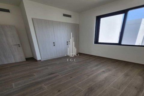 4 bedrooms Villa on the Yas Island, UAE No. 42081 15