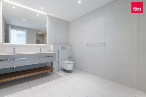 Appartement de 2 chambres à Dubai, UAE No. 167799 4