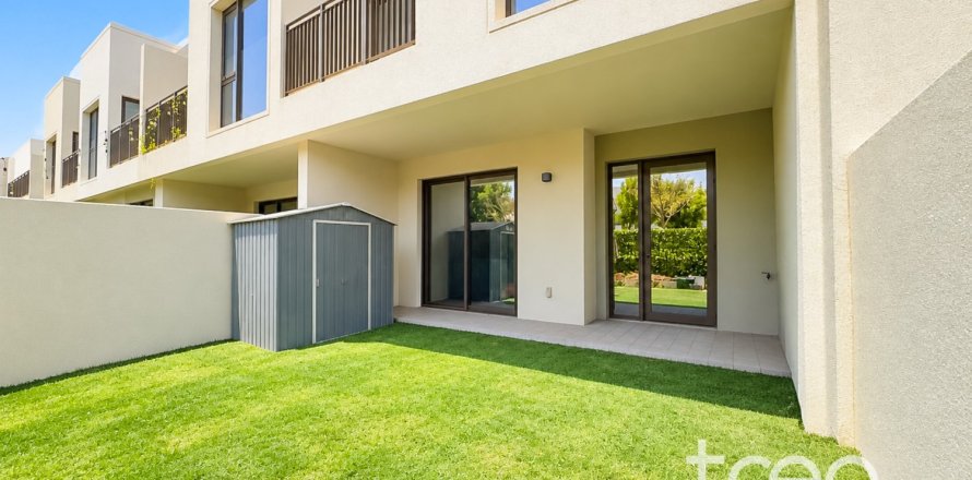 Villa de 3 chambres à EMAAR South, UAE No. 222799