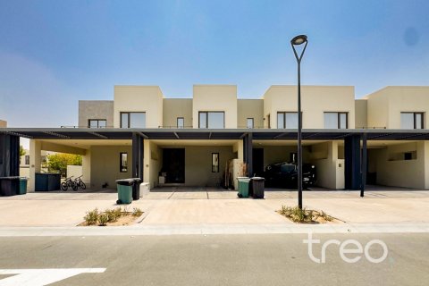 Villa de 3 chambres à EMAAR South, UAE No. 222799 3