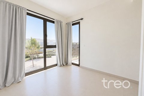 Villa de 3 chambres à EMAAR South, UAE No. 222799 8
