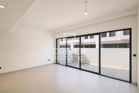 Townhouse de 4 chambres à Damac Lagoons, UAE No. 215212 4