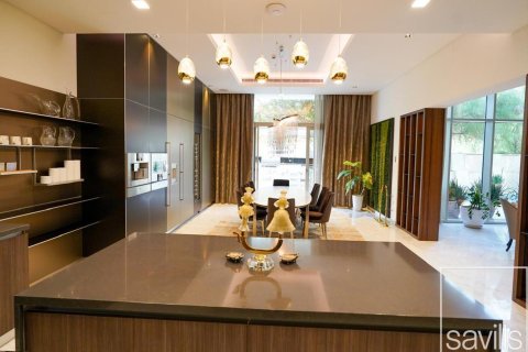 5 bedrooms Villa in District One, UAE No. 211087 23