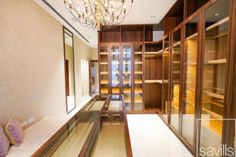 5 bedrooms Villa in District One, UAE No. 211087 12