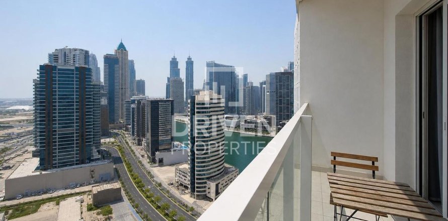 Studio Apartment in Business Bay, UAE No. 212099