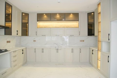 Villa de 7 dormitorios en Al Mushrif, UAE No. 37280 3