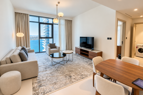 Appartement de 1 chambre à EMAAR Beachfront, UAE No. 221624