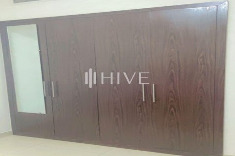 Квартира с 2 спальнями в Midtown, ОАЭ №77210 5