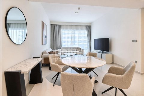 Appartement de 1 chambre à EMAAR Beachfront, UAE No. 221242