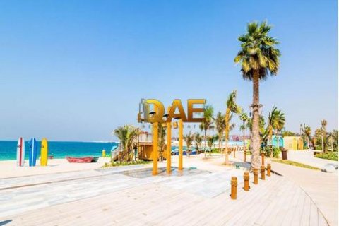 Land de 2076.1m² en La Mer, UAE No. 33086 5