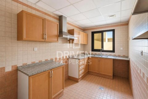 Вилла с 3 спальнями в Mirdif Villas, ОАЭ №218691 5