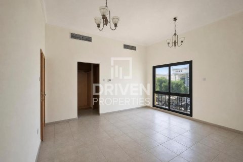 Вилла с 3 спальнями в Mirdif Villas, ОАЭ №218691 11