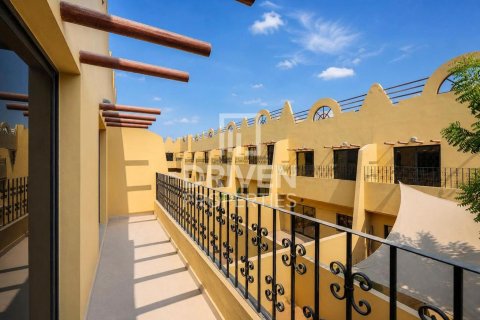 Вилла с 3 спальнями в Mirdif Villas, ОАЭ №218691 21