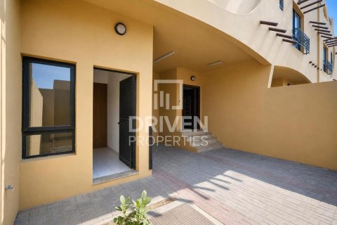 Вилла с 3 спальнями в Mirdif Villas, ОАЭ №218691 17