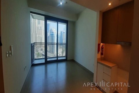 3 bedrooms Apartment in 5242, UAE No. 5690 4