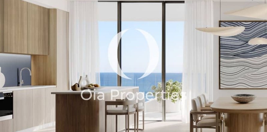Квартира с 5 спальнями в Al Marjan Island, ОАЭ №115101