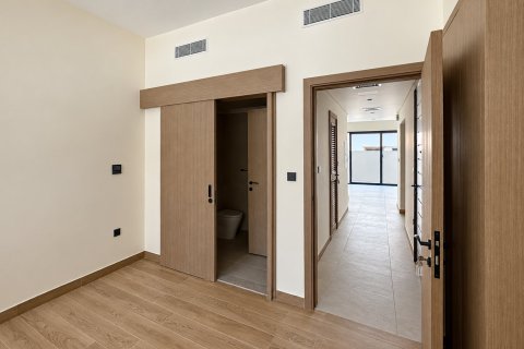 Villa de 4 dormitorios en Damac Lagoons, UAE No. 218730 13