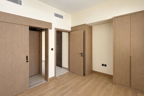 Villa de 4 dormitorios en Damac Lagoons, UAE No. 218730 8