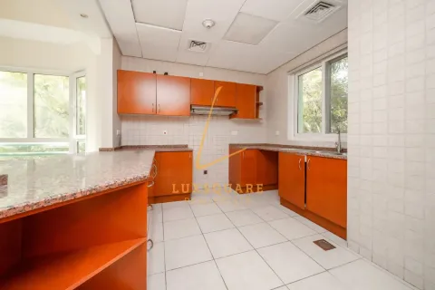 2 bedrooms Apartment in Green Community West, UAE No. 211172 4