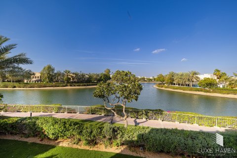 Villa de 5 chambres à Meadows, UAE No. 14148 3